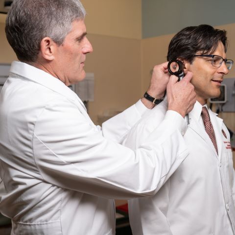 UW Health doctor creates digital otoscope to improve ear infection diagnosis - Spectrum NEWS1